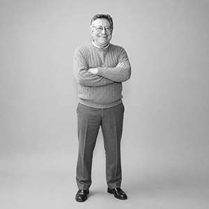 Dr. Everardo González Padilla